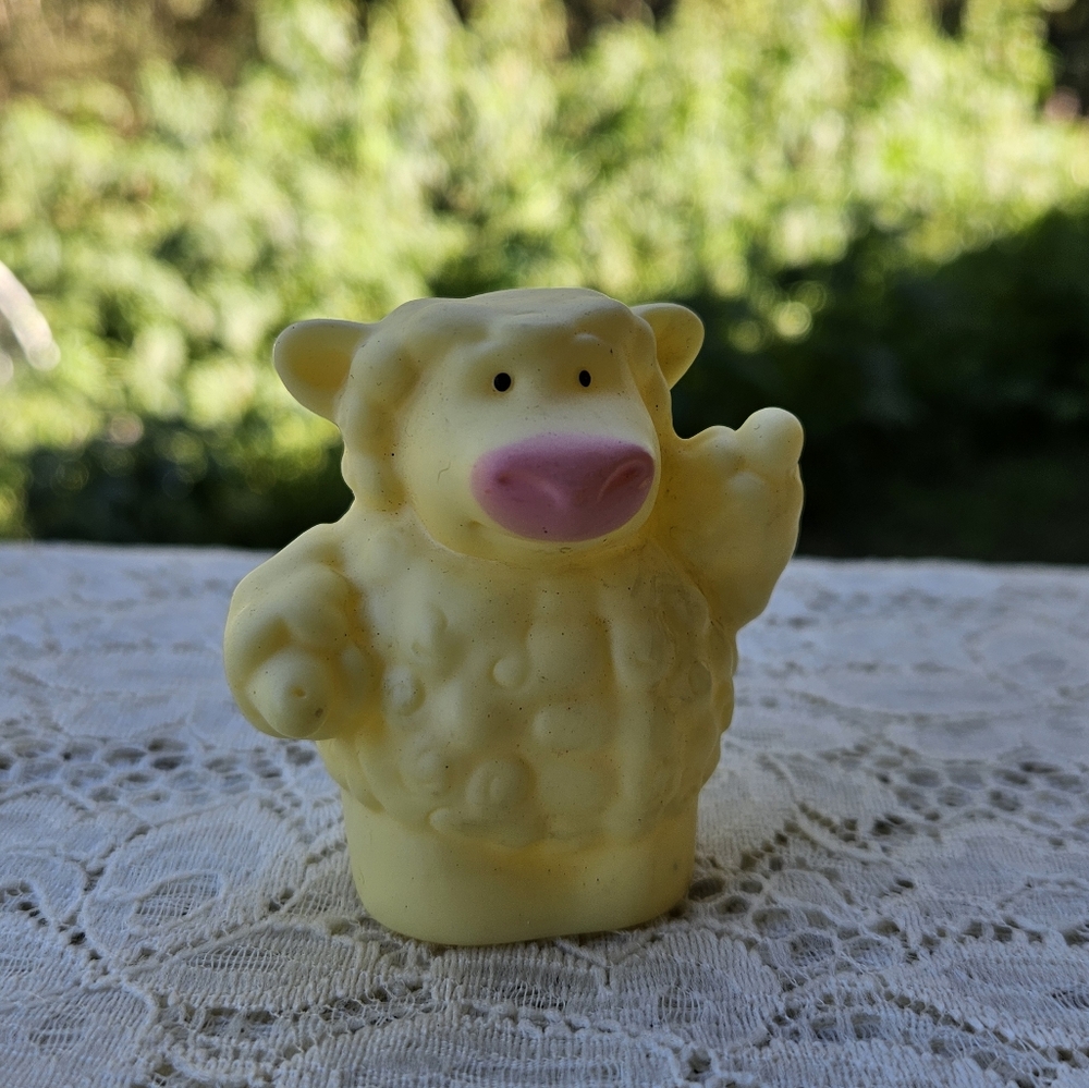 Tomy Farm Sheep or Lamb Toy Figure Ivory Creamy Yellow Color Figurine